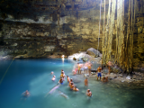 Cenote XKeken (Mexiko, Dreamstime)