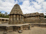 Chrám Somnathpur (Keshava) (Indie, Dreamstime)