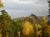 Podzimní krajina, přírodní rezervace Krasnojarské stolby (Rusko, Dreamstime)