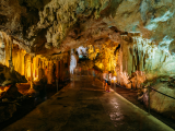 Jeskyně, Cuevas de Nerja (Španělsko, Dreamstime)