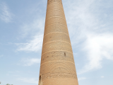 Minaret Kutlug TImur (Turkmenistán,  Dreamstime)