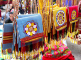 Vlastnoručně vyrobené kabelky (Turkmenistán, Dreamstime)
