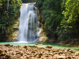 Vodopády (Dominikánská republika, Dreamstime)