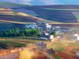 Čínská zemědělská vesnička, Yunnan (Čína,  Dreamstime)