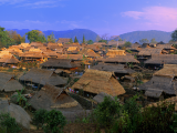 Kmenová vesnička (Čína, Dreamstime)
