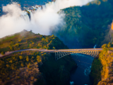 Most přes Viktoriiny vodopády (Zimbabwe, Dreamstime)