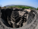 Ellora (Indie, Shutterstock)