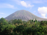 sopka Lokon, Sulawesi (Indonésie,  Shutterstock)