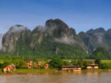 Vang Vieng (Laos, Shutterstock)