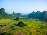 Rýžová pole, Guilin (Čína,  Dreamstime)