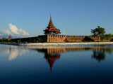 Pevnost Mandalay (Barma,  Dreamstime)
