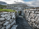 Clickimin Broch, Shetlandy (Orkneje a Shetlandy, Dreamstime)