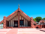 Maori Wharenui, NP Rotorua (Nový Zéland, Dreamstime)