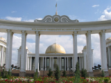 Bílý palác, Ašchabát (Turkmenistán, Dreamstime)