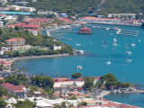 Přístav Charlotte Amalie (Americké Panenské ostrovy, Dreamstime)