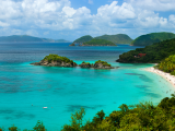 Záliv Trunk Bay (Americké Panenské ostrovy, Dreamstime)