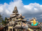 Pagoda, Linh Phuoc (Vietnam, Dreamstime)