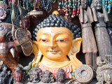 Nepálské suvenýry (Nepál, Shutterstock)