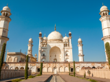 Falešný Tádž Mahal v Aurangabádu (Indie, Dreamstime)