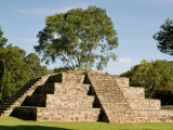 Mayská pyramida, Copán (Honduras, Dreamstime)
