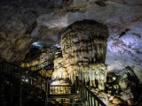 Jeskyně, NP  Phong Nha-Ke Bang (Vietnam, Dreamstime)