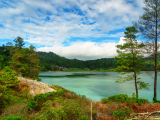Jezero Linau (Indonésie,  Dreamstime)