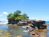 Tanah Lot (Indonésie, Dreamstime)