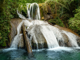 Vodopád Salopa v Tenteně (Indonésie, Dreamstime)