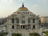 Palác Bellas Artes v Mexico City (Mexiko, Dreamstime)
