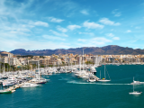 Přístav Marina v Palmě (Mallorca, Dreamstime)