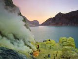 Kawah Ijen, Jáva (Indonésie, Shutterstock)