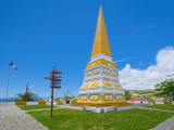 Obelisk, Angra do Heroismo (Azory, Dreamstime)