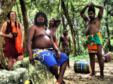 „Hodemáj" zdraví lesní lidé Védové (Srí Lanka, Jitka Čepková)
