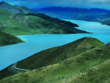 jezero Yamdrok (Čína, Dreamstime)