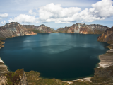 Kráter Tianchi, hora Changbai (Čína,  Dreamstime)