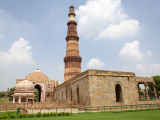 Qutab Minar, Dillí (Indie,  Dreamstime)