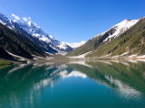 Jezero Saiful Malook, údolí Kaghan (Pákistán, Dreamstime)