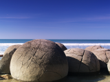 Moeraki Boulders (Nový Zéland, Shutterstock)