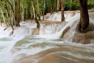 Tad Sae (Laos, Shutterstock)