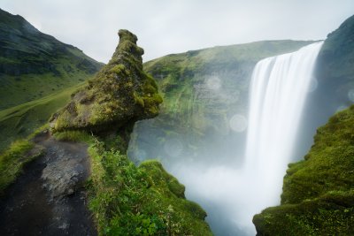 Skogafoss (Island, Dreamstime)