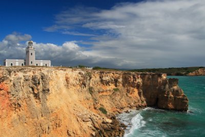 Maják Cabo Rojo (Dominikánská republika, Dreamstime)