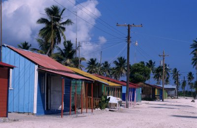 Vesnice, ostrov Saona (Dominikánská republika, Dreamstime)