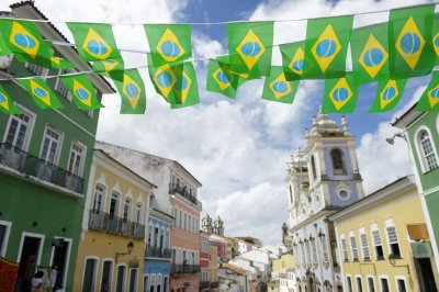 Vlajky v centru Pelourinho Salvador (Brazílie, Dreamstime)