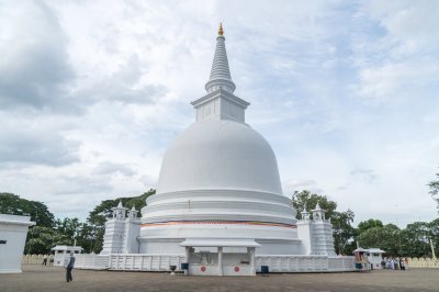 Stúpa, Mahiyangana (Srí Lanka, Dreamstime)