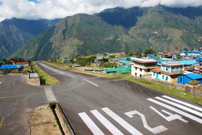 silnice, Lukla (Nepál, Shutterstock)