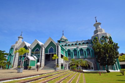 Mešita Masjid Al Markat al Islami, Makassar (Indonésie, Dreamstime)