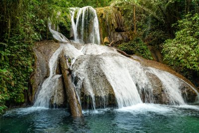 Vodopád Salopa v Tenteně (Indonésie, Dreamstime)