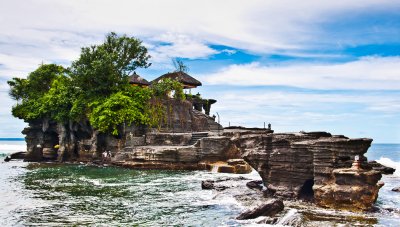 Tanah Lot (Indonésie, Shutterstock)