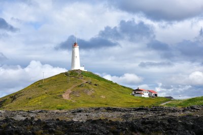 Maják v geoparku Reykjanes (Island, Dreamstime)