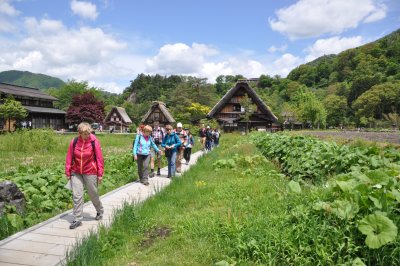 přicházející jaro do horské vesničky, Širakawa-gó (Japonsko, Mgr. Václav Kučera)